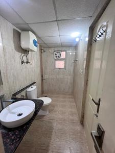 Bathroom Image of 1490 Sq.ft 3 BHK Apartment / Flat for sale in Paarth Aadyant, Ahmamau Lucknow for Rs. 9200000