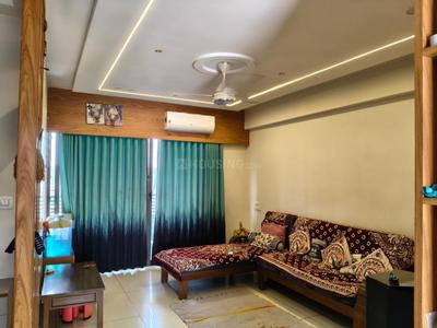 Hall Image of 1200 Sq.ft 3 BHK Apartment / Flat for rent in Parmeshwar Trident, Chandkheda Ahmedabad for Rs. 45000