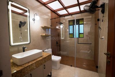 Bathroom Image of 7000 Sq.ft 4.5 BHK Villa for sale in Agarsure Alibag for Rs. 97000000