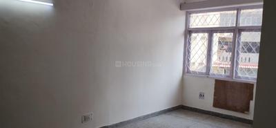 Bedroom Image of 1475 Sq.ft 3 BHK Apartment / Flat for rent in Supreme Enclave, Mayur Vihar Phase 1 New Delhi for Rs. 48000