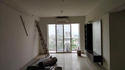 Living Room Image of 2088 Sq.ft 3 BHK Apartment / Flat for sale in Godrej Woods, Sector 43 Noida for Rs. 43500000