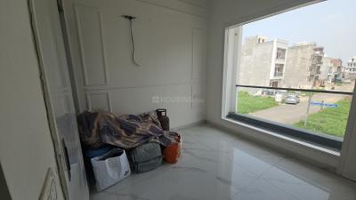 Image of 2200 Sq.ft 6 BHK Independent House for sale in JLPL Industrial Area, Mohali for Rs. 24000000