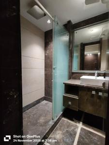 Bathroom Image of 3600 Sq.ft 4 BHK Builder Floor for sale in Safdarjung Enclave New Delhi for Rs. 150000000
