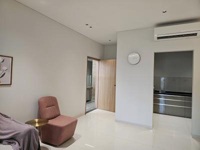 Living Room Image of 2100 Sq.ft 3 BHK Apartment / Flat for sale in Gagan Avencia, Kharadi Pune for Rs. 24000000