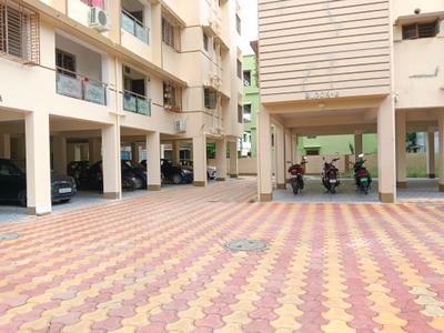 Car Garage Image of 1300 Sq.ft 3 BHK Apartment / Flat for sale in Sarada Pally Kolkata for Rs. 6800000