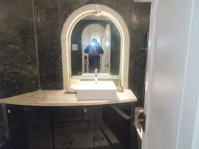 Image of 3700 Sq.ft 5 BHK Apartment / Flat for sale in Park Street Area, Kolkata for Rs. 70000000