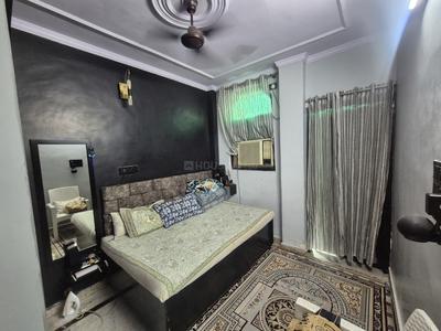 Bedroom Image of 535 Sq.ft 1 BHK Builder Floor for rent in Sector 11 Rohini New Delhi for Rs. 15000