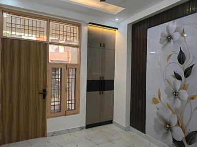 Bedroom Image of 1300 Sq.ft 3 BHK Builder Floor for sale in Indirapuram Ghaziabad for Rs. 11700000