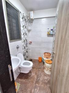 Image of 760 Sq.ft 2 BHK Apartment / Flat for rent in Shiv Shakti Builders Tower 28 Wing A B D E G, Malad East, Mumbai for Rs. 62000