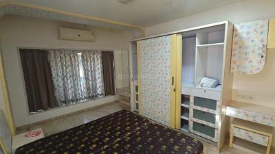 Bedroom Image of 1600 Sq.ft 3 BHK Apartment / Flat for rent in Kumar Classic, Aundh Pune for Rs. 55000