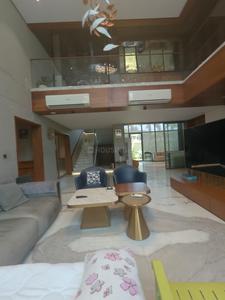 Hall Image of 9999 Sq.ft 5 BHK Independent House for sale in Satellite Ahmedabad for Rs. 200000000