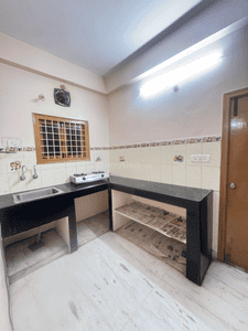 Image of 1400 Sq.ft 2 BHK Apartment / Flat for rent in Madhapur, Hyderabad for Rs. 34000
