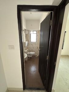 Bathroom Image of 1125 Sq.ft 3 BHK Apartment / Flat for sale in Swastik House, Kandivali West Mumbai for Rs. 27648000