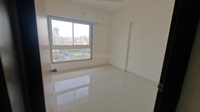 Bedroom Image of 580 Sq.ft 2 BHK Apartment / Flat for rent in Shreeji Plaza, Malad West Mumbai for Rs. 45000