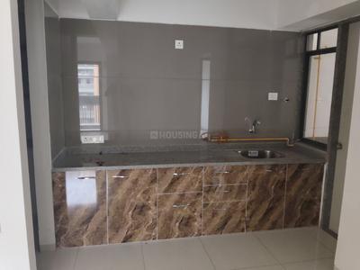 Kitchen Image of 1350 Sq.ft 2 BHK Apartment / Flat for rent in Science City Ahmedabad for Rs. 22000