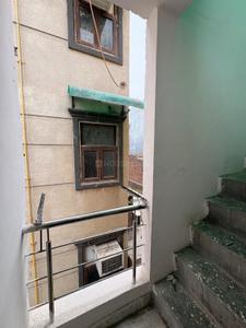 Balcony Image of 360 Sq.ft 1 BHK Builder Floor for sale in Govindpuri New Delhi for Rs. 2500000