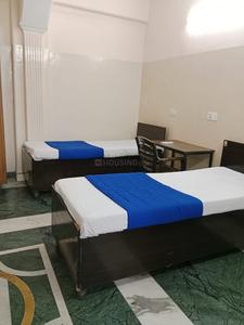 Bedroom Image of Shyam Vandana Luxury Boys PG Accommodation in Sector 19, Noida