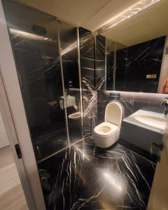 Bathroom Image of 1366 Sq.ft 3 BHK Apartment / Flat for sale in L And T Island Cove , Mahim Mumbai for Rs. 60700000