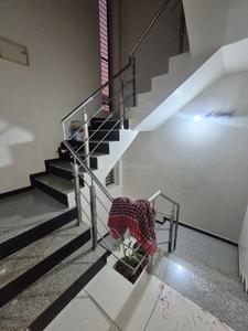 Image of 2000 Sq.ft 2 BHK Villa for rent in Atladara, Vadodara for Rs. 25000