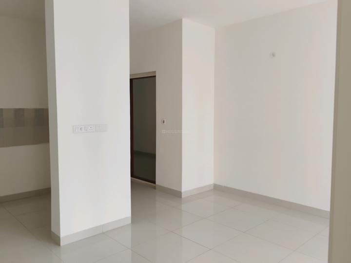 Sattva Misty Charm Main Image 1