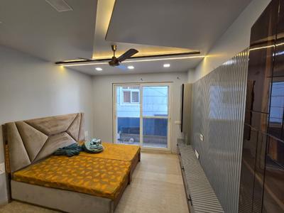Bedroom Image of 1400 Sq.ft 3 BHK Builder Floor for sale in Mukherji Park New Delhi for Rs. 25000000