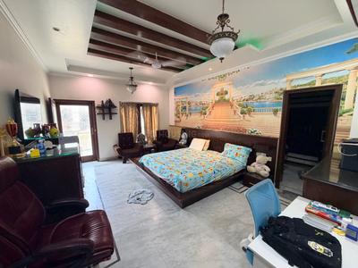 Hall Image of 5000 Sq.ft 8 BHK Villa for sale in Civil Lines Bareilly for Rs. 48000000