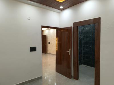 Bedroom Image of 1000 Sq.ft 2 BHK Builder Floor for sale in Indirapuram Ghaziabad for Rs. 7400000