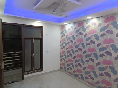 Bedroom Image of 990 Sq.ft 3 BHK Builder Floor for sale in Govindpuri New Delhi for Rs. 6500000