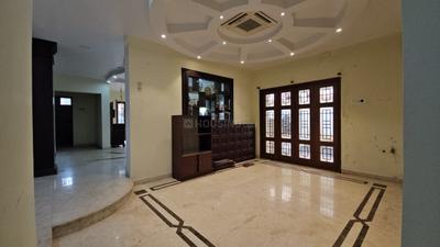 5 BHK Independent House