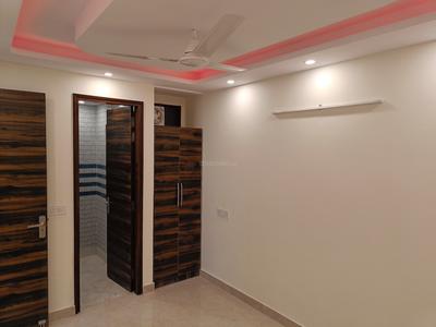 Bedroom Image of 675 Sq.ft 2 BHK Builder Floor for sale in Govindpuri New Delhi for Rs. 6200000