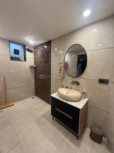 Bathroom Image of 5500 Sq.ft 4 BHK Villa for rent in Parra Goa for Rs. 300000