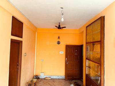 Hall Image of 950 Sq.ft 2 BHK Apartment / Flat for sale in Garfa Kolkata for Rs. 5800000