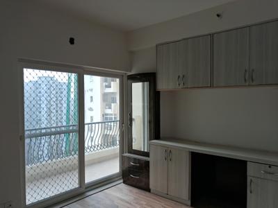 Bedroom Image of 1320 Sq.ft 3 BHK Apartment / Flat for sale in Nimbus The Hyde Park, Sector 78 Noida for Rs. 15600000