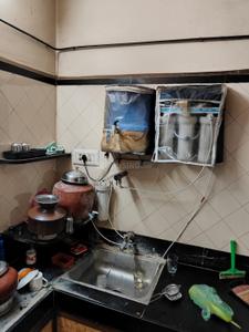 Kitchen Image of 685 Sq.ft 3 BHK Apartment / Flat for rent in Paldi Ahmedabad for Rs. 35000