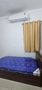 Bedroom Image of 918 Sq.ft 3 BHK Apartment / Flat for rent in Urbanrise Revolution One, Padur Chennai for Rs. 35000