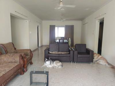 Living Room Image of 2400 Sq.ft 4.5 BHK Apartment / Flat for sale in Magarpatta Laburnum Park, Magarpatta City Pune for Rs. 42500000