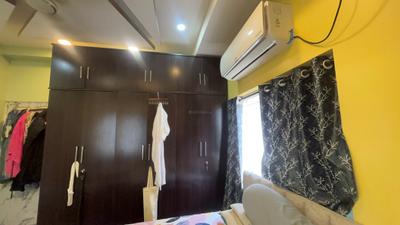 Bedroom Image of 700 Sq.ft 2 BHK Apartment / Flat for sale in Thakurpukur Kolkata for Rs. 2400000