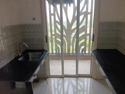 Kitchen Image of 630 Sq.ft 2 BHK Apartment / Flat for rent in Lodha Upper Thane, Bhiwandi Thane for Rs. 18000