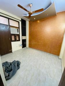 Bedroom Image of 3200 Sq.ft 3 BHK Apartment / Flat for rent in Uttam Nagar New Delhi for Rs. 19500