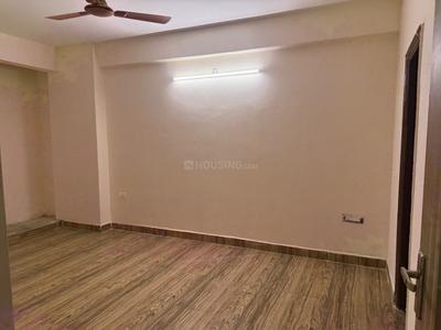 Bedroom Image of 1200 Sq.ft 4 BHK Apartment / Flat for rent in Fusion Homes, Noida Extension Greater Noida for Rs. 35000