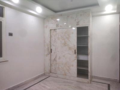 Bedroom Image of 1000 Sq.ft 3 BHK Builder Floor for sale in Jamia Nagar New Delhi for Rs. 7200000