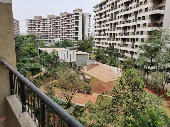 Kalpataru Estate Main Image 1