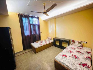 Bedroom Image of Kapoor’s pg  in Dwarka Mor, New Delhi