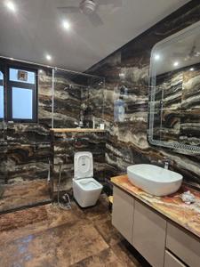 Bathroom Image of 2408 Sq.ft 3 BHK Apartment / Flat for sale in Sector 65 Gurgaon for Rs. 42500000