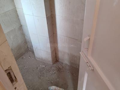 Bathroom Image of 450 Sq.ft 1.5 BHK Apartment / Flat for sale in Sanjay Enclave Resident Welfare Association, Jahangirpuri New Delhi for Rs. 2300000