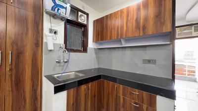 Kitchen Image of 450 Sq.ft 1 BHK Apartment / Flat for rent in Chhattarpur New Delhi for Rs. 19000