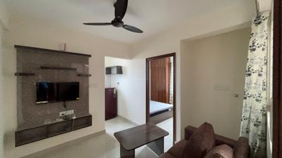Living Room Image of 450 Sq.ft 1 BHK Apartment / Flat for rent in Bommanahalli Bengaluru for Rs. 25000