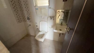 Image of 810 Sq.ft 2 BHK Apartment / Flat for rent in Rosa Gardenia, Kasarvadavali, Thane for Rs. 27000