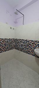 Bathroom Image of 1157 Sq.ft 3 BHK Apartment / Flat for sale in Chinar Park Kolkata for Rs. 5500000