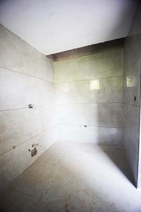 Bathroom Image of 3240 Sq.ft 4 BHK Apartment / Flat for sale in Vasna Ahmedabad for Rs. 21000000